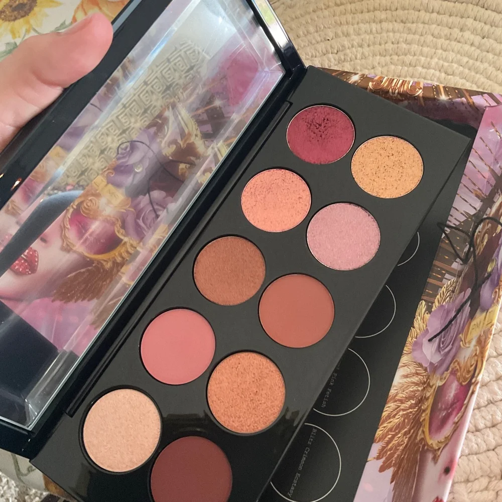 Pat McGrath pallet